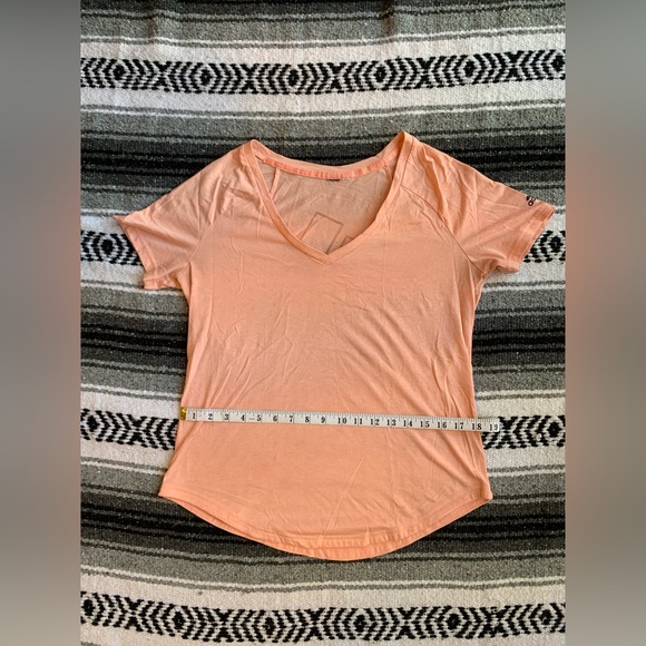 Adidas Pink Tshirt Size L - Picture 2 of 4
